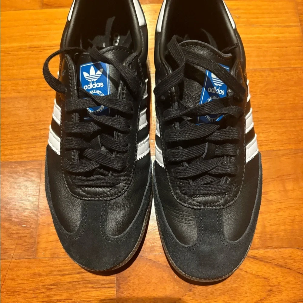 Adidas Men's Samba OG Black and White Sneakers - Picture 10 of 10